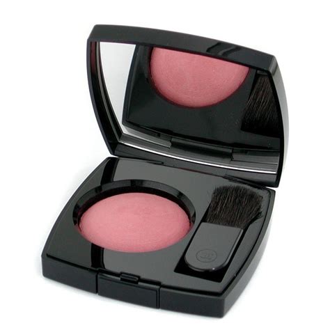 chanel rose petale blush.